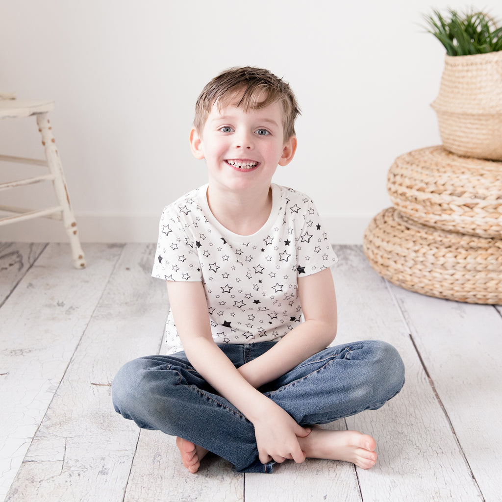 Kids' knit tee in Starry print, our gender neutral, monochromatic stars print, matching with mommy & me and daddy & me tees, as well as siblings outfits, by Anise & Ava.