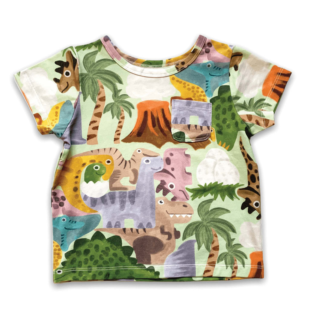 Anise & Ava genderless printed tee in Dino Puzzle. Front tee with pockets for little treasures. 